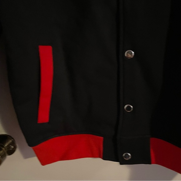 Disney Deadpool & Wolverine Bomber Jacket - Picture 4 of 8